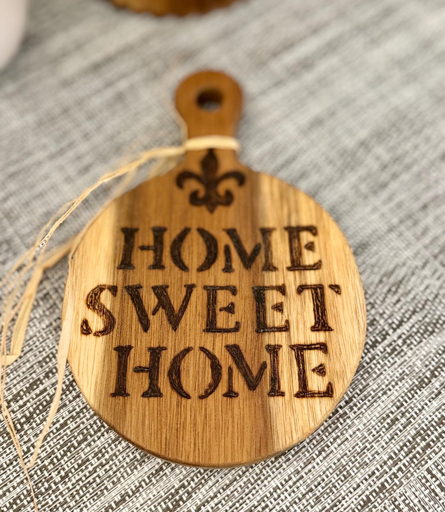 Louisiana-Inspired Mini Cutting Board: Hand-Engraved Acacia Wood Serving Tray, Handcrafted Kitchen Decor And Gifts!