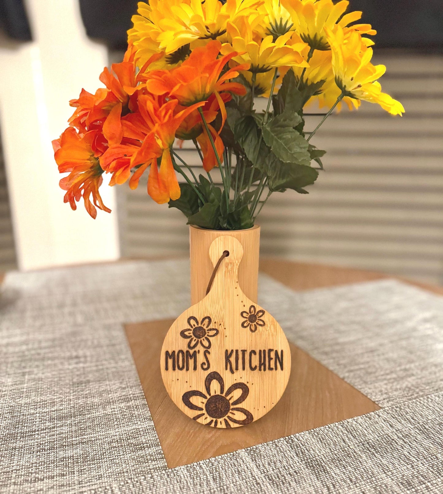 Hand-Engraved Bamboo Cutting Board: Mom's Kitchen Decor