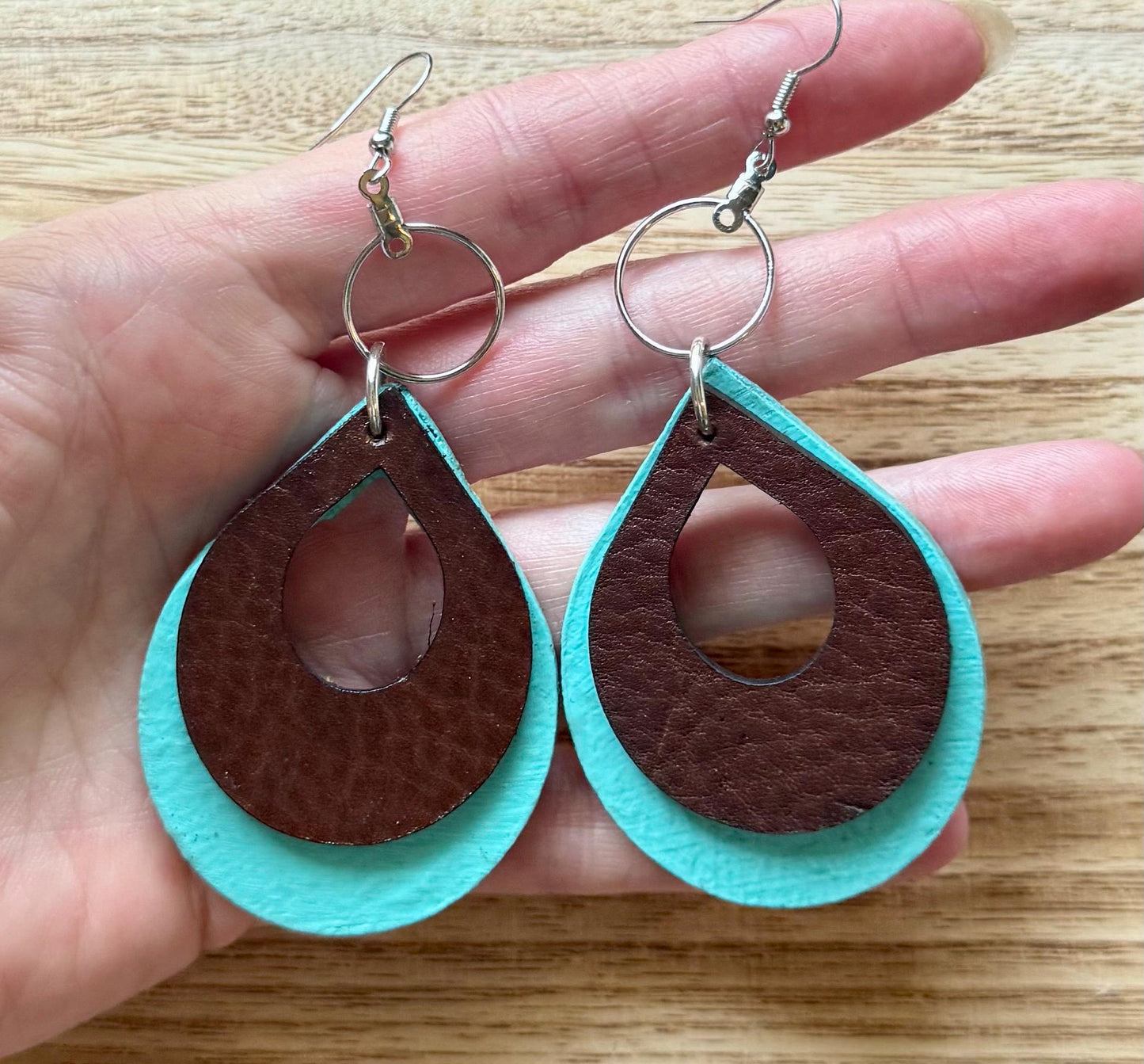 Handcrafted Leather Teardrop Earrings: Brown & Turquoise Boho Dangles