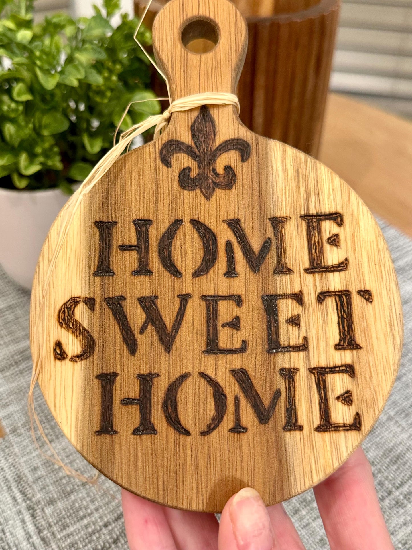 Louisiana-Inspired Mini Cutting Board: Hand-Engraved Acacia Wood Serving Tray, Handcrafted Kitchen Decor And Gifts!